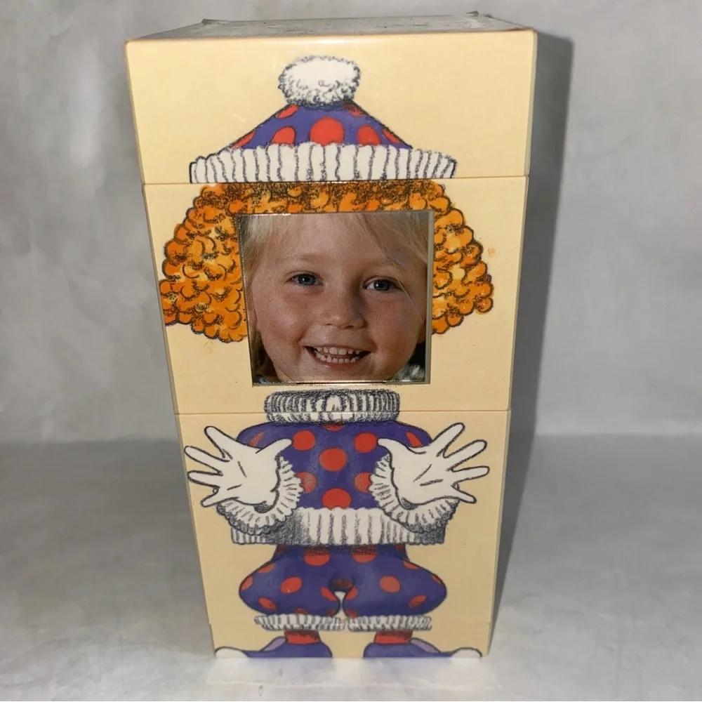 BURNES Mix ‘N Match Photo Puzzle Frame “Pretend” Vintage 2000
